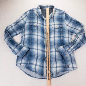 True Grit Button Down Shirt Size Large